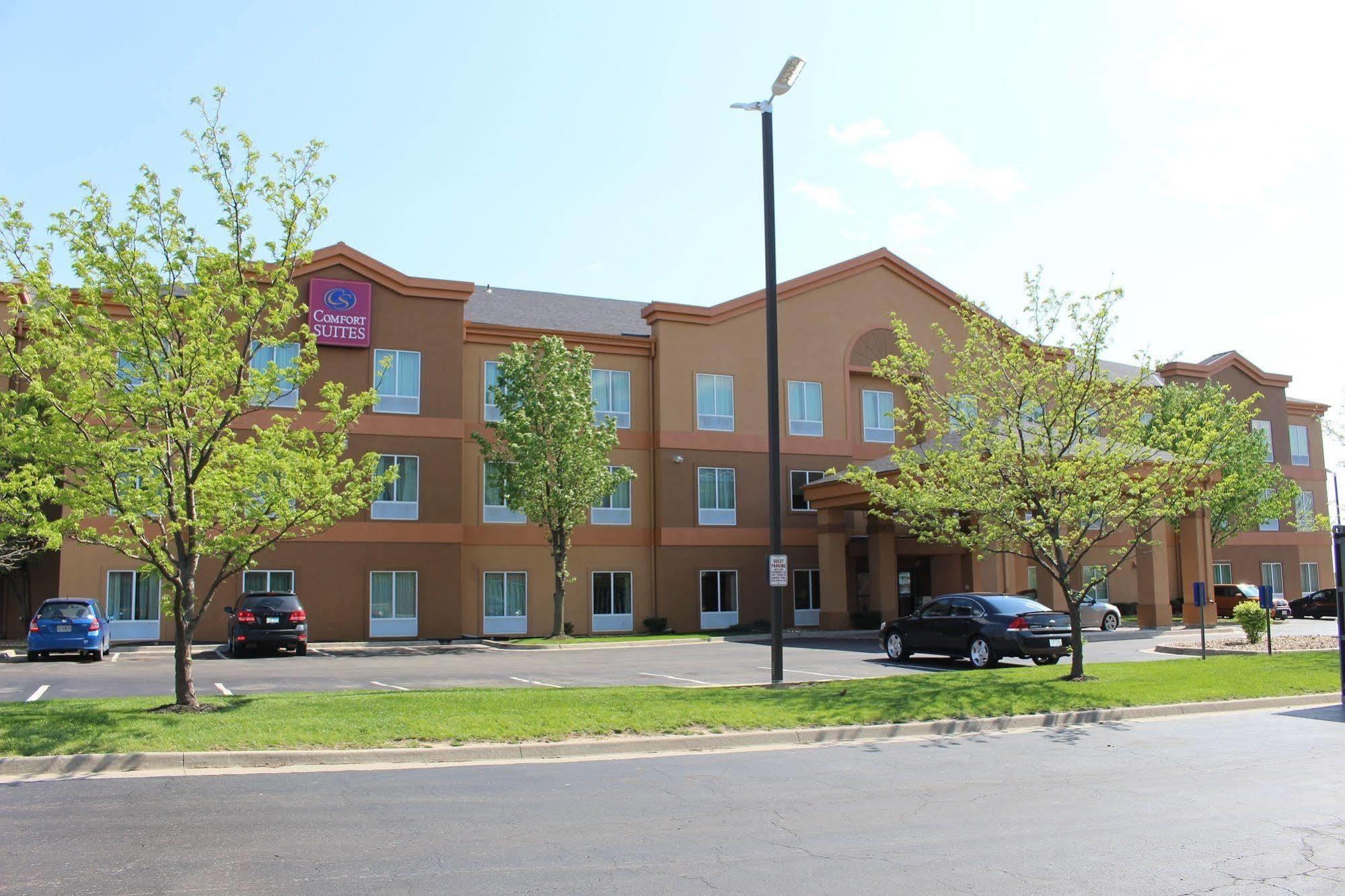 Comfort Suites Kansas City-Liberty Exterior photo